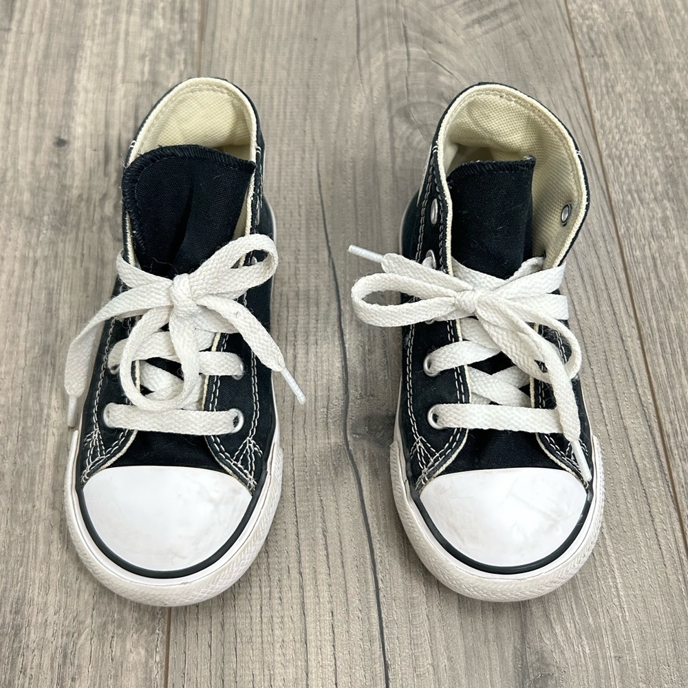 Toddler converse